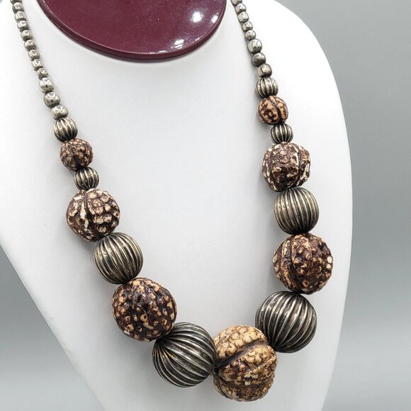 Chunky Large Brown Beaded Boho Necklace Textured Silver Beads Artisan Made 16" - Picture 4 of 9